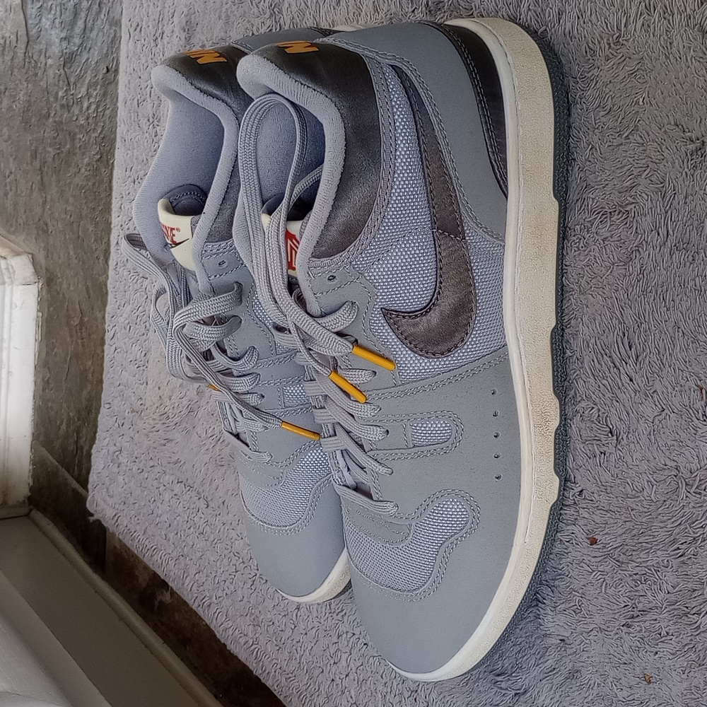 New Nike Attack SP Social Status Edition